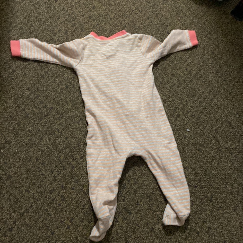 Size3-6months - Picture 3 of 3